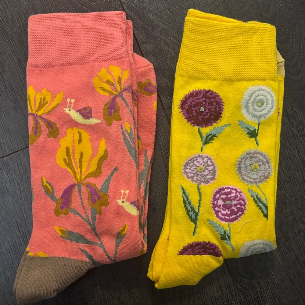 Floral Patterned Socks Set - Picture 2 of 4